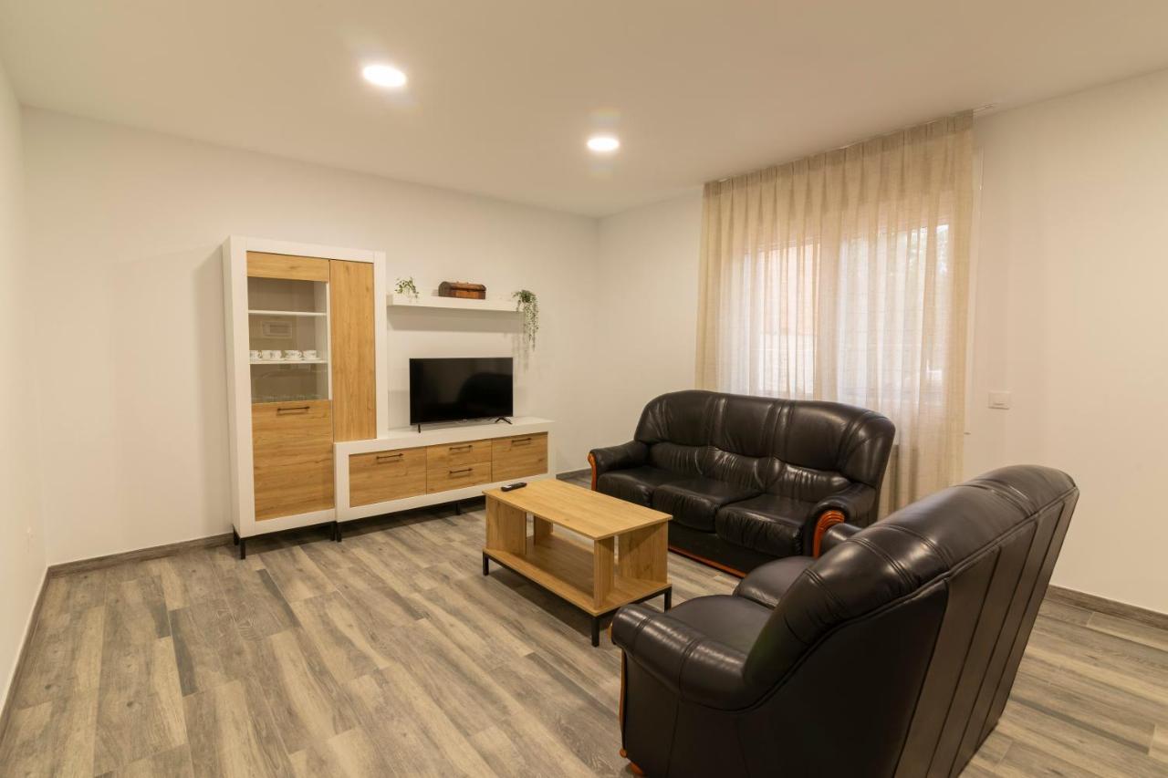 Apartamentos El Balcon Del Duero San Esteban De Gormaz Exteriér fotografie